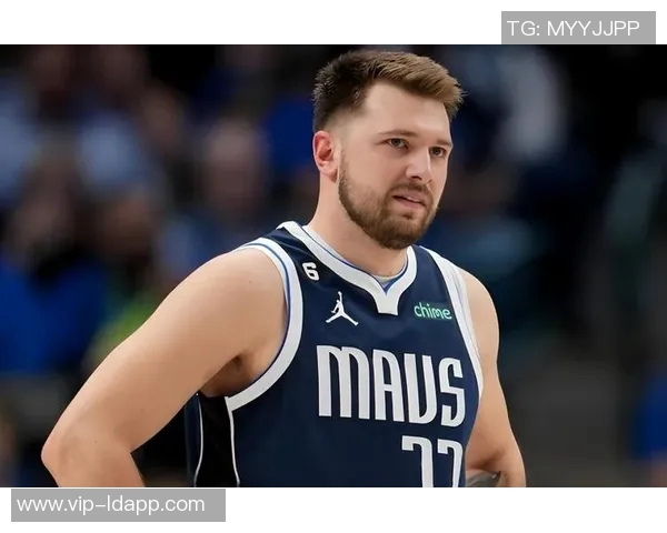 东契奇荣膺11月16日NBA最佳球员展现超凡实力与领导力